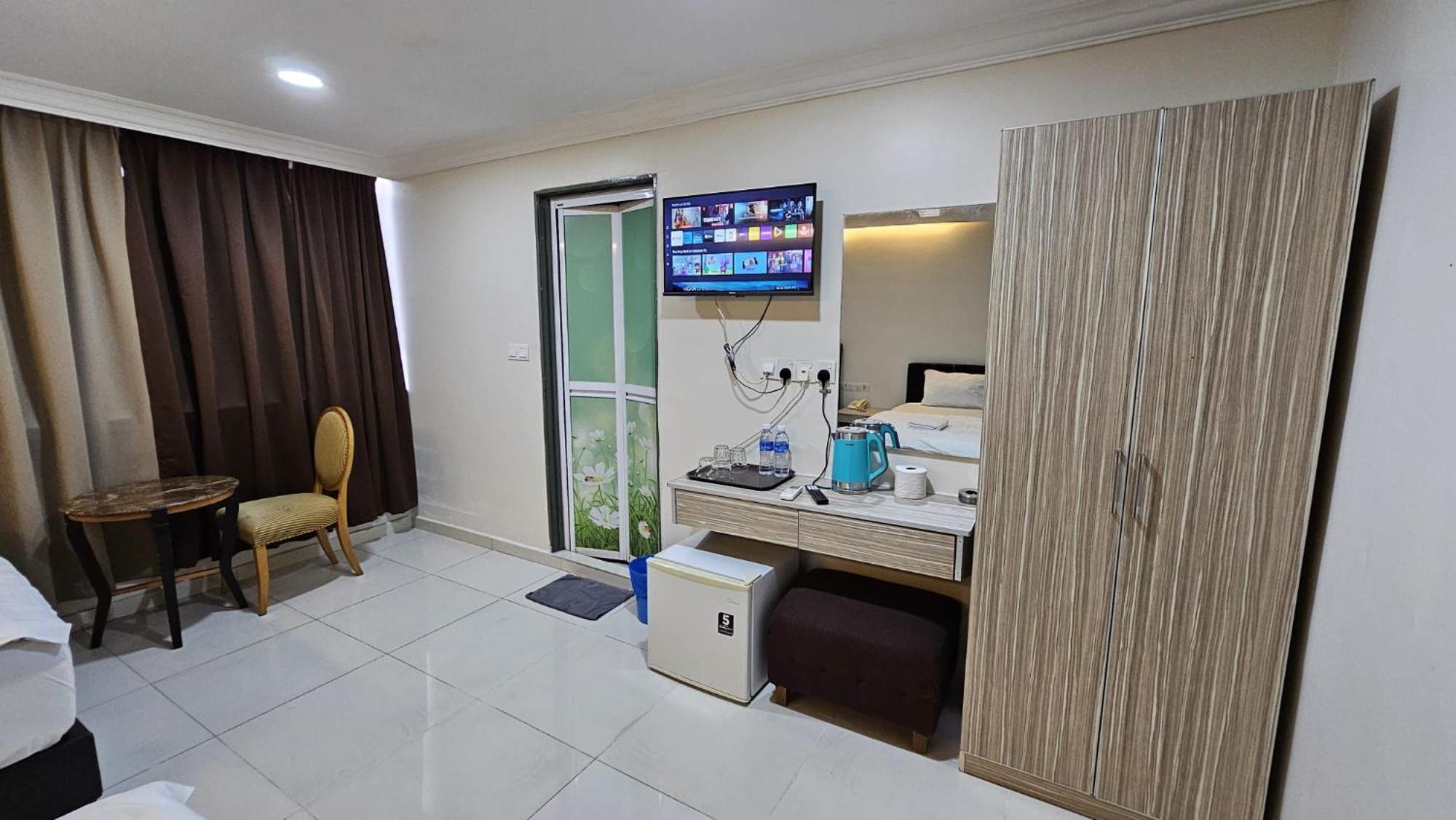 Safari Hotel Ampang  Ngoại thất bức ảnh